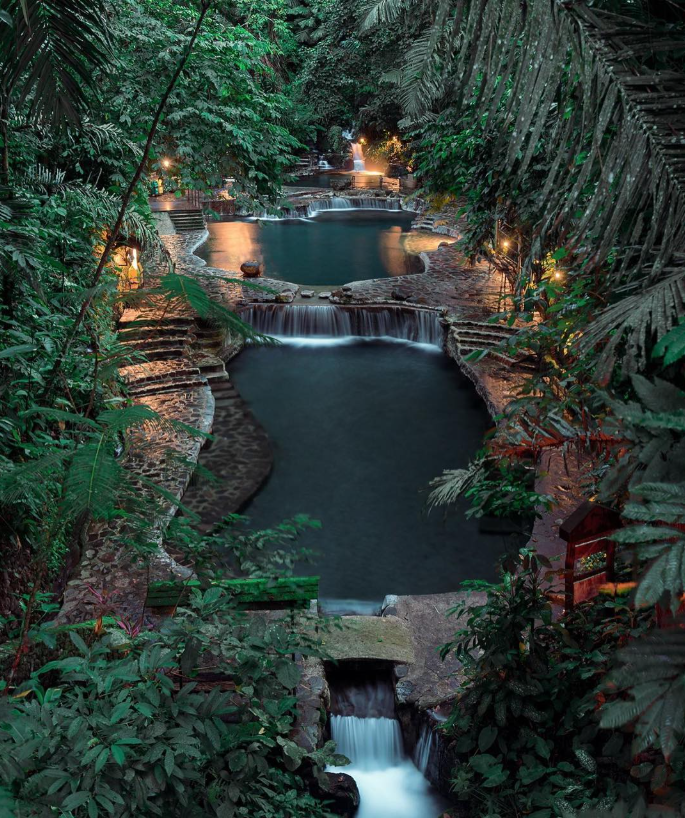 סיור בעמק הנסתר