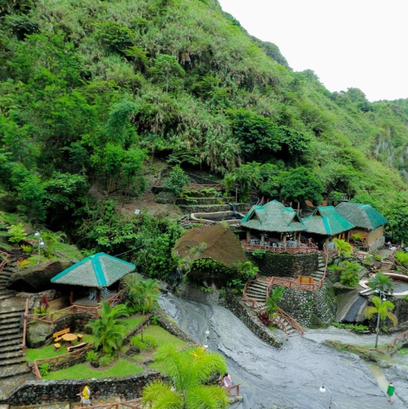 סיור יום למעיינות החמים פונינג